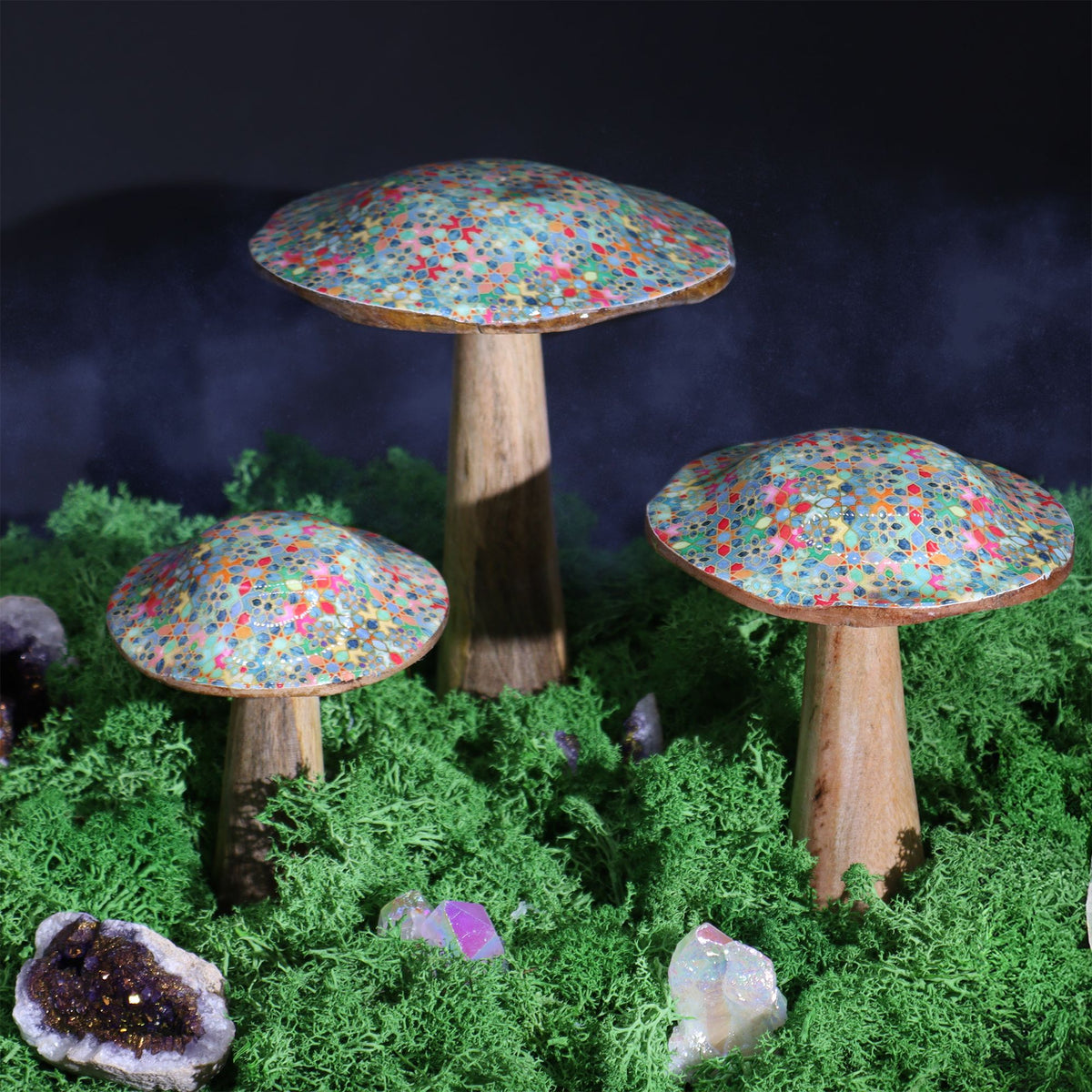 Large Enamelled Mushroom - 20cm - Mediterranean Tile Pattern